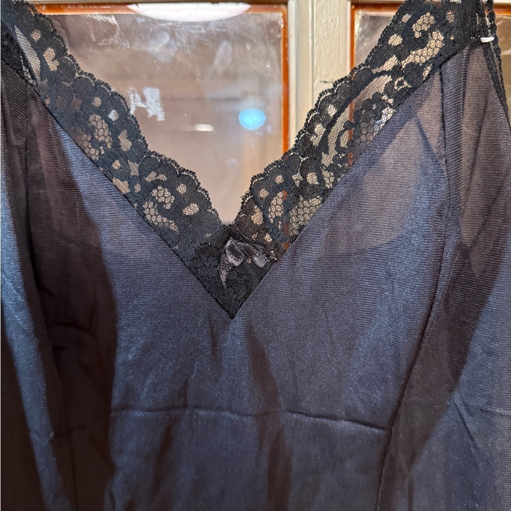 Maidenform Black Lace Chemise - Picture 2 of 5